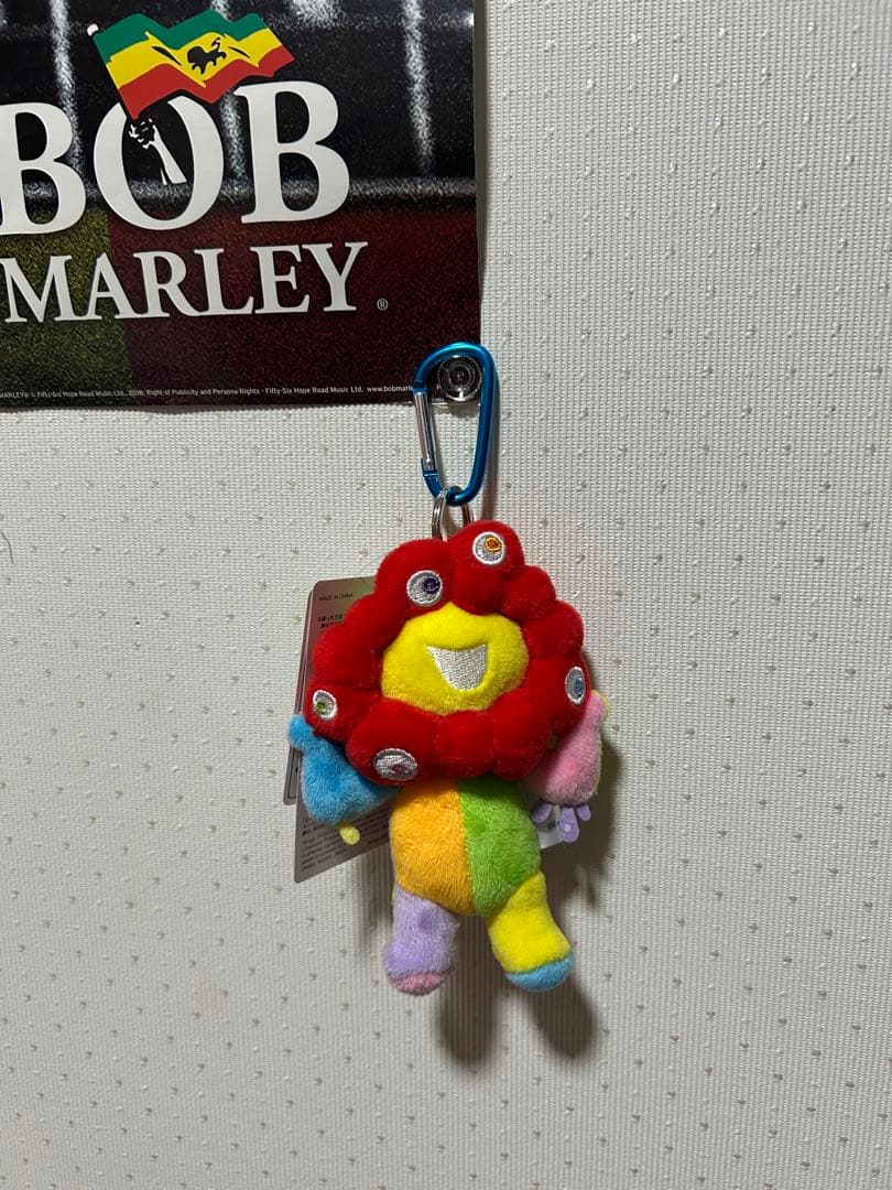 脈脈　ミャクミャク　レインボー　激レア