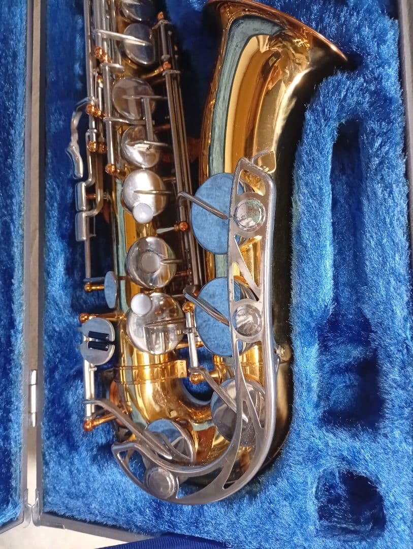 YAMAHA YAS-22 サックス本体 初心者、吹奏楽　赤ベル　名機