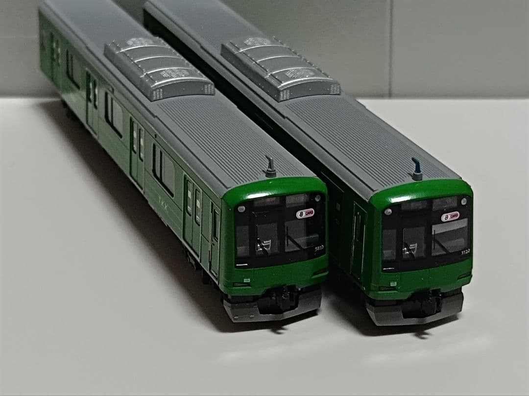 KATO 東急5000系東横線青ガエルラッピング90周年装飾無