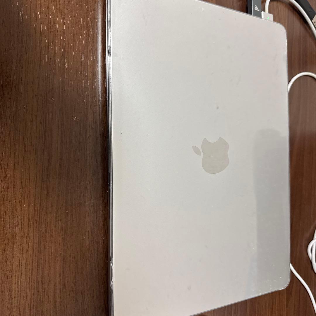 MacBook本体 Apple MacBook air m2 2022