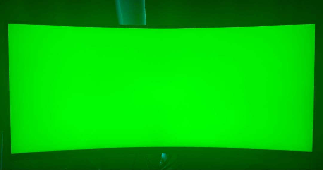 G34WQC 34インチ 湾曲ウルトラワイド　UWQHD ゲーミングモニター