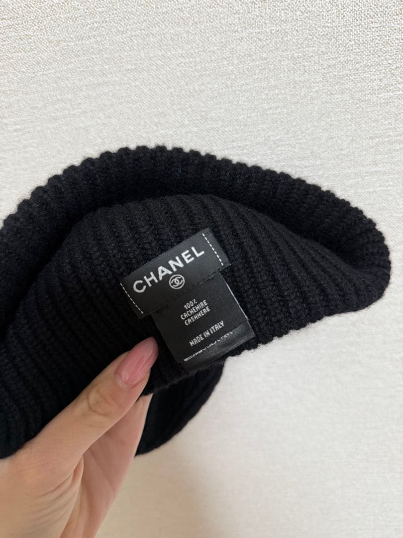 CHANELニット帽　多少のお値下げ可