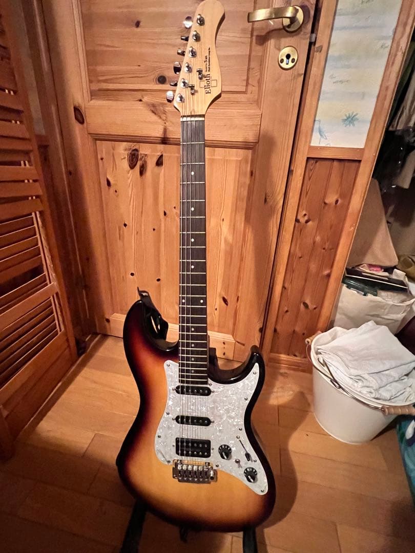 エレキギター サンバースト 3シングルコイル