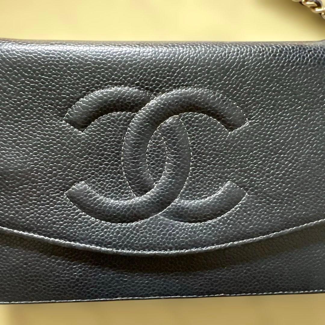 CHANEL シャネル　チェーンウォレット　キャビアスキン　【正規リペア済】