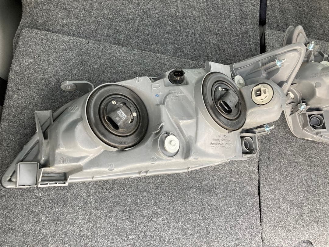 ヘッドライト 2個セット アルテッツァ前期純正