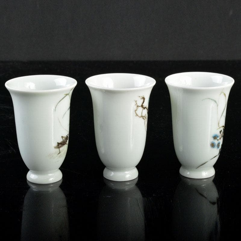 中国　景徳鎮　粉彩　花草昆虫文　酒杯　三客　F　R4790