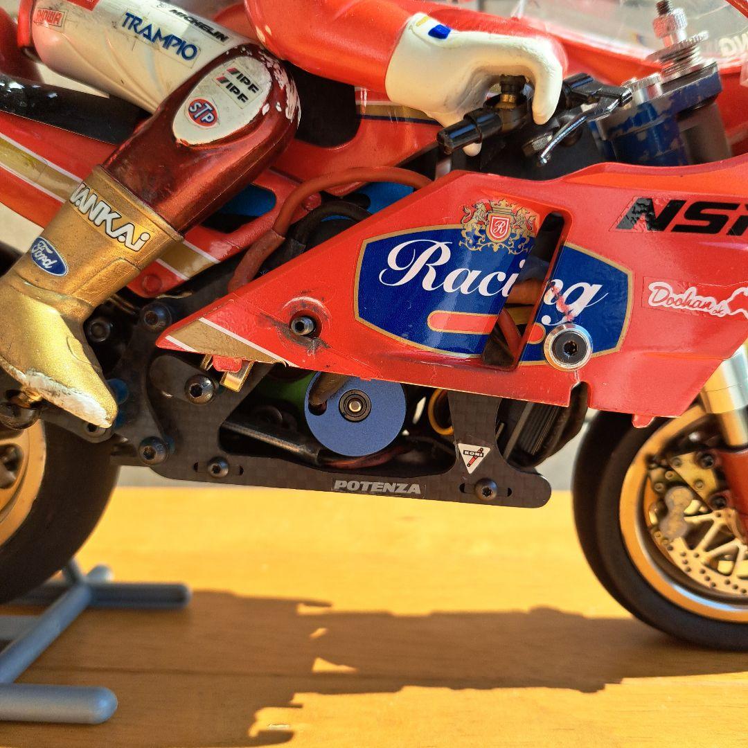 １/8ハングオンレーサー