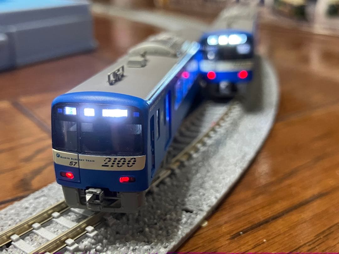 京急2100形ブルースカイトレイン