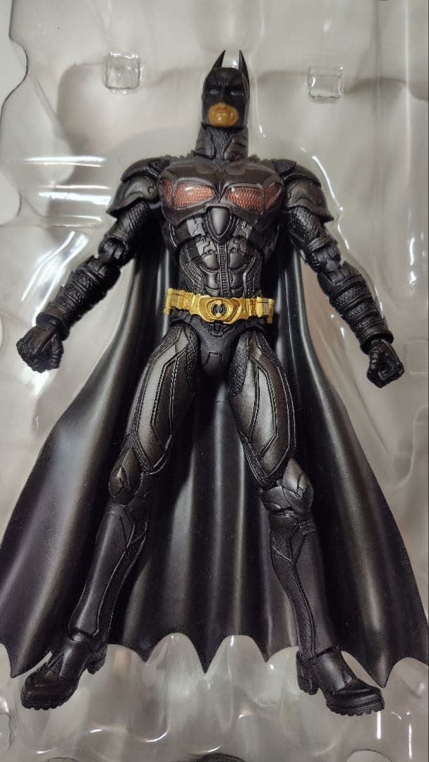 バンダイ　MOVIE REALIZATION バットマン+バットポッド