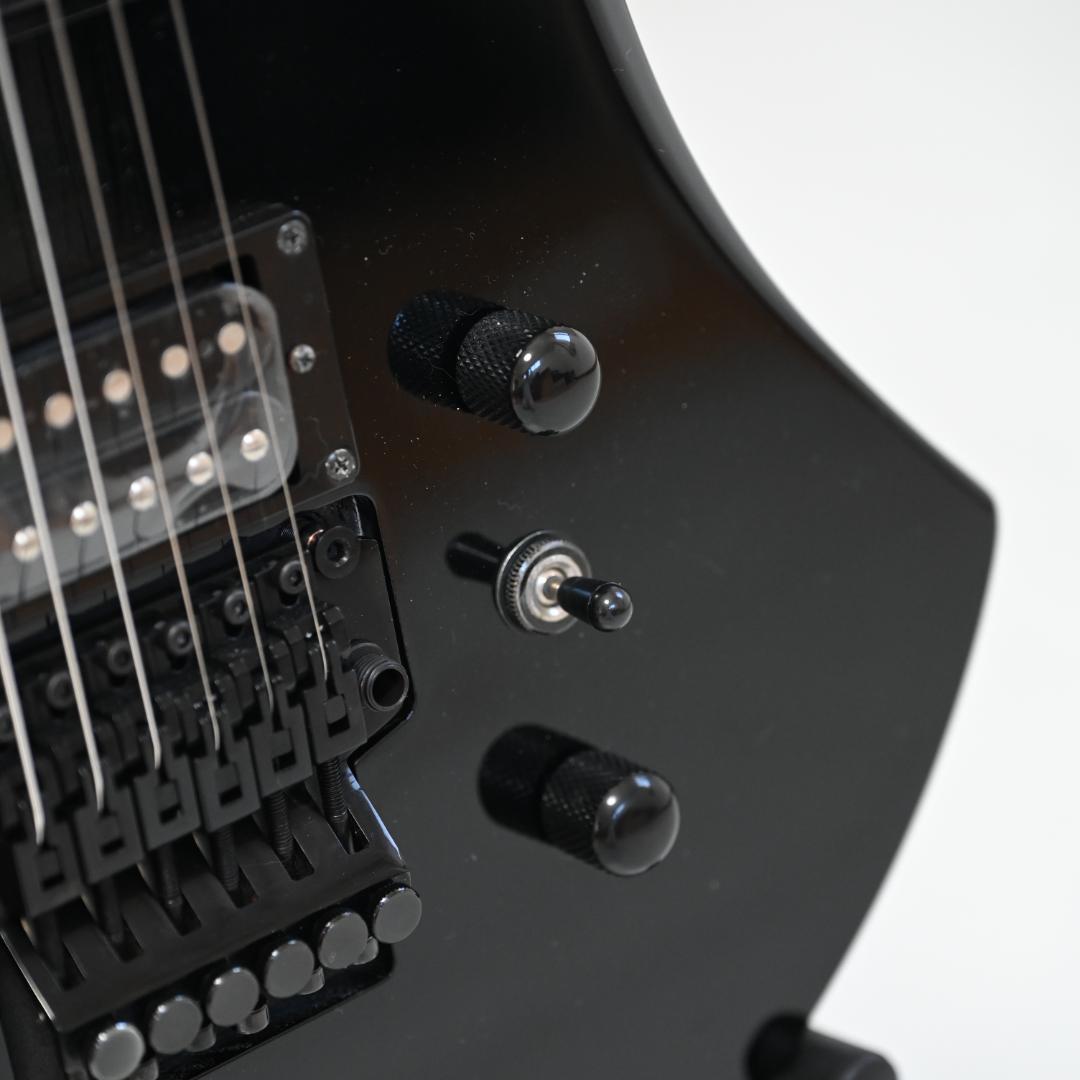 B.C.Rich MK3 ブラック エレキギター 新品 未使用 G016