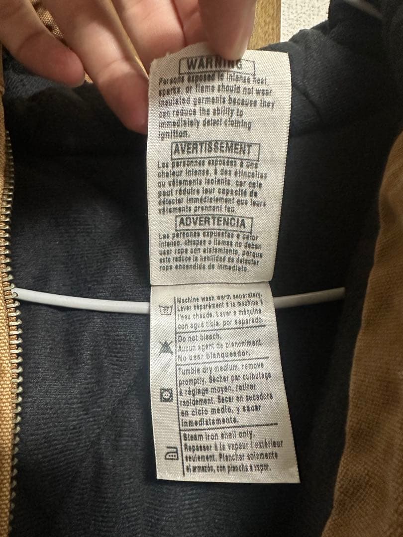 Carhartt フード付き デトロイトジャケット