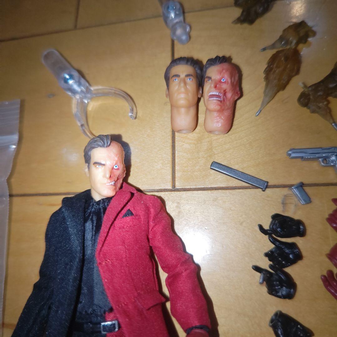 mezcoone:12collective トゥーフェイス