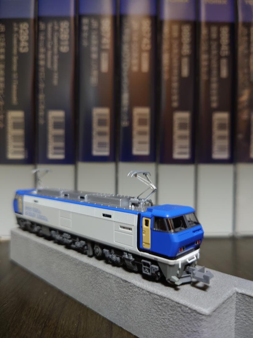 本日まで出品　カトー3036-2EF200 登場時塗装 パーツ未使用