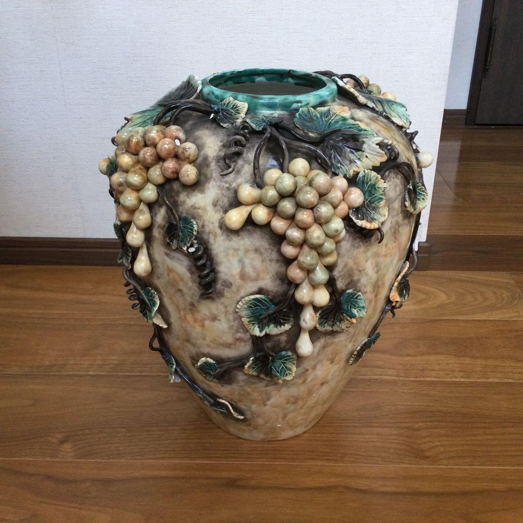 ☆値下げ！壺　花瓶　葡萄柄　大きい　華やか　豪華　昭和レトロ