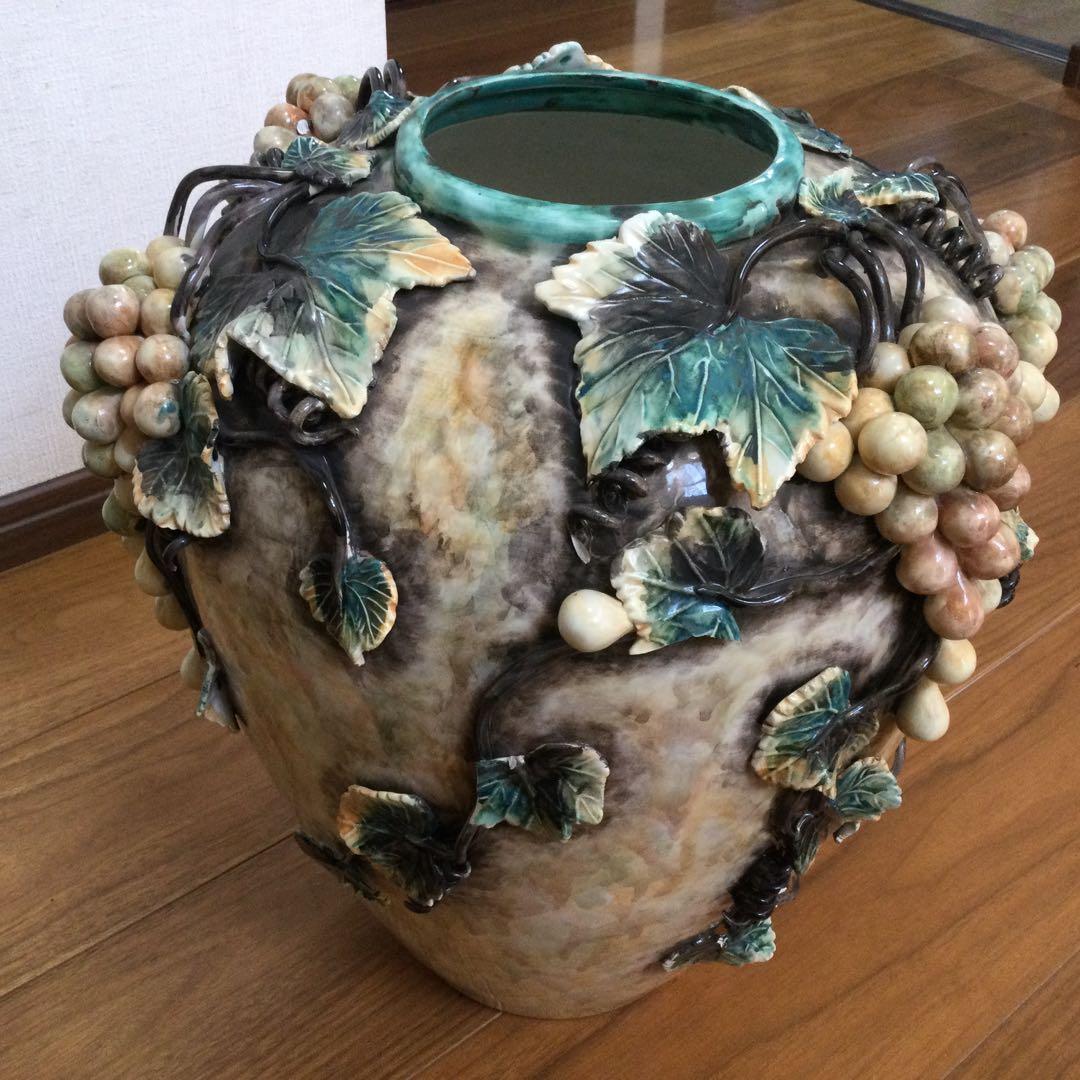 ☆値下げ！壺　花瓶　葡萄柄　大きい　華やか　豪華　昭和レトロ