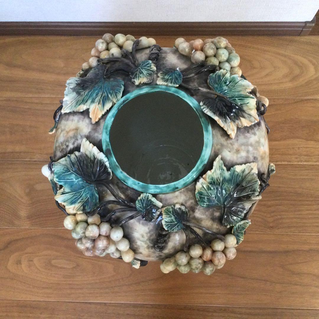 ☆値下げ！壺　花瓶　葡萄柄　大きい　華やか　豪華　昭和レトロ