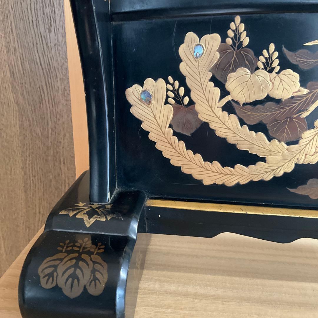 蒔絵鳳凰五七桐文刀掛　江戸時代中期頃