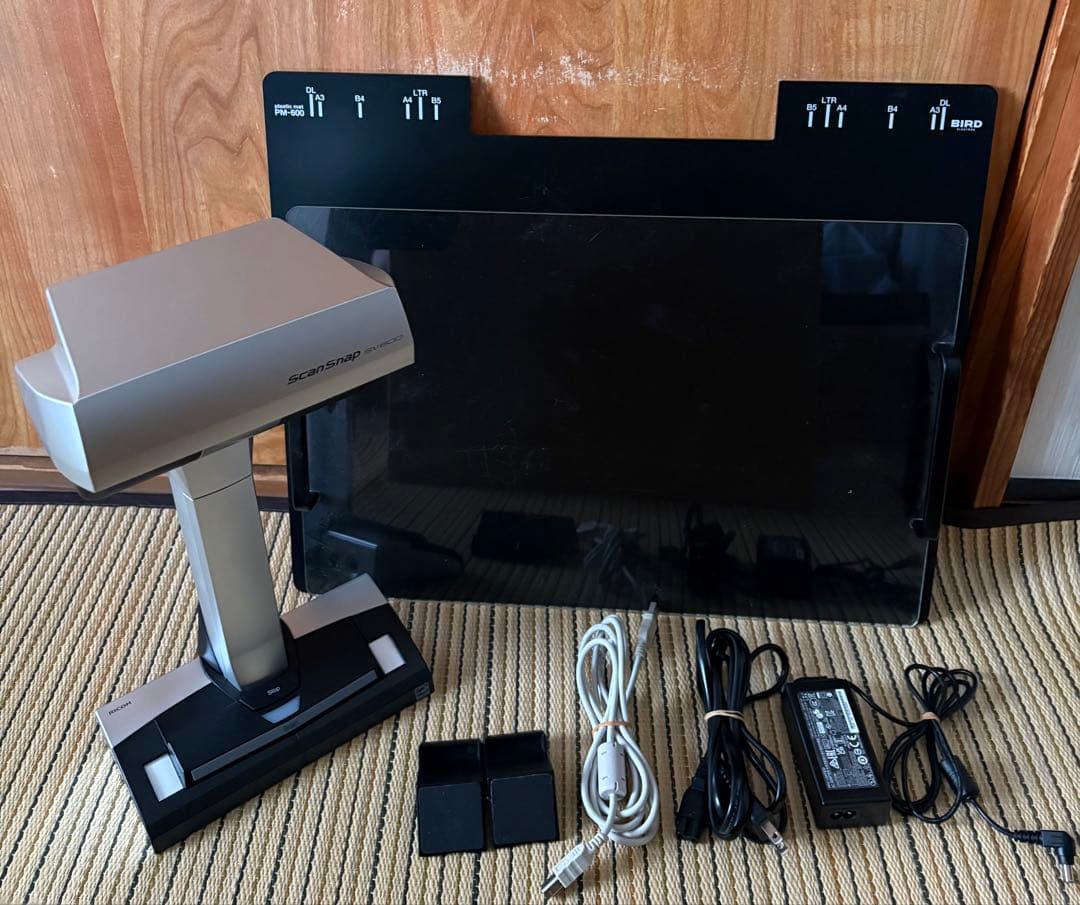 RICOH Scan Snap SV600 ドキュメントスキャナー