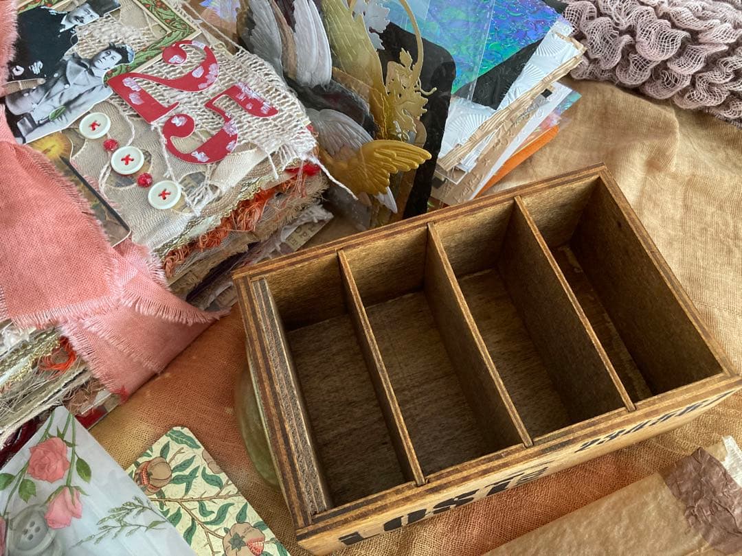 Xmasセット　ジャンクジャーナル　ティムホルツ　エンボスペーパー　インド刺繍