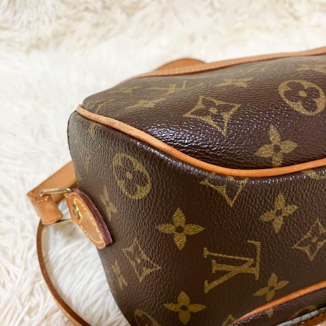 美品 ルイヴィトン ブロワ モノグラム クロスボディ M51221