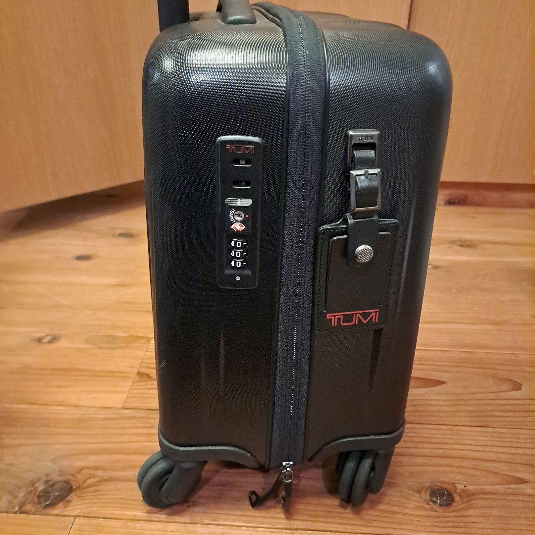 TUMIキャリーケース出張、推し活、受験