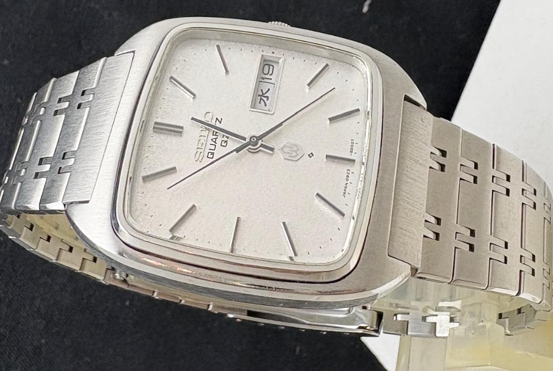 758/美品 稼働 74年 セイコー QZ オールド クオーツ 0923 タンク