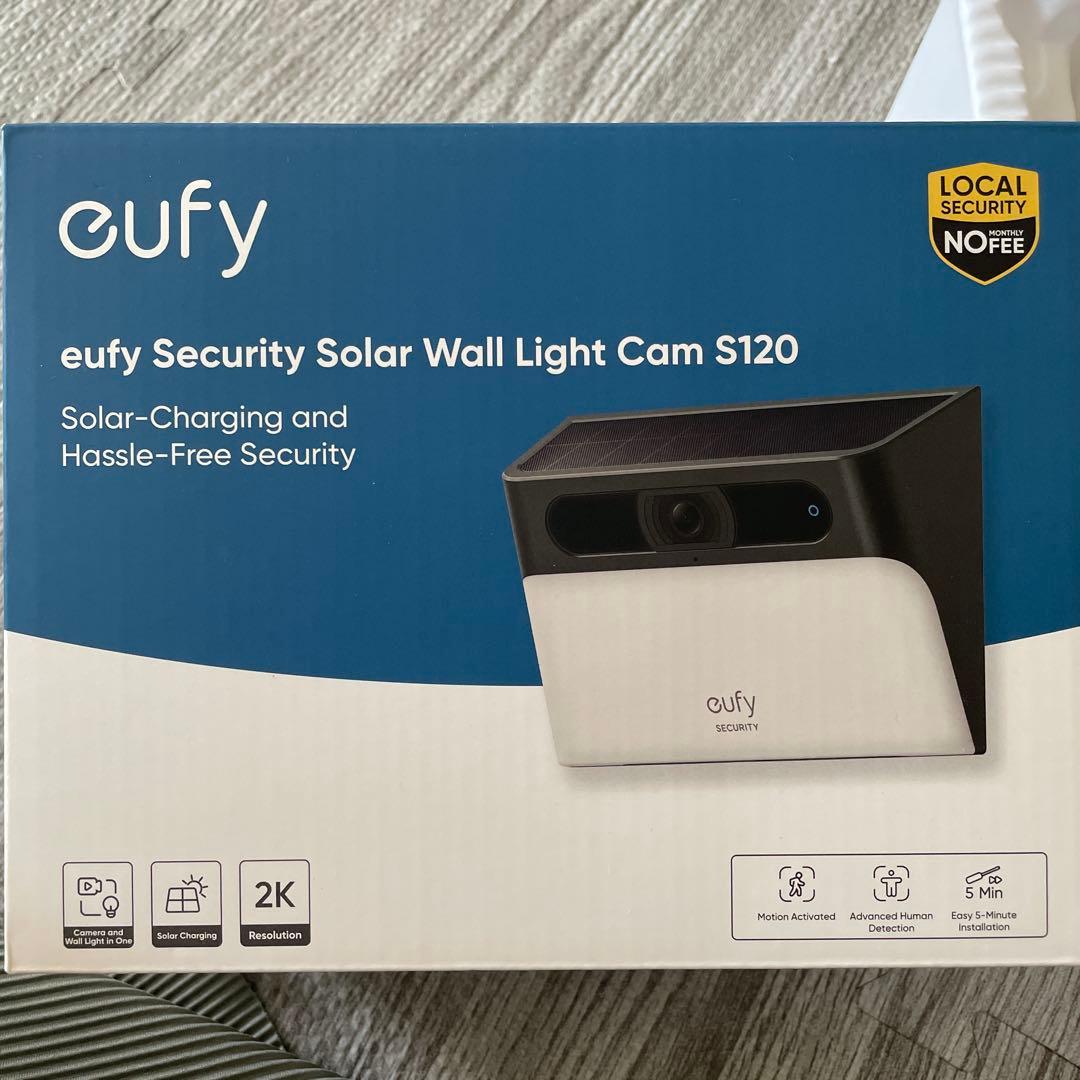 Eufy Solar Wall Light Cam S120 セキュリティカメラ