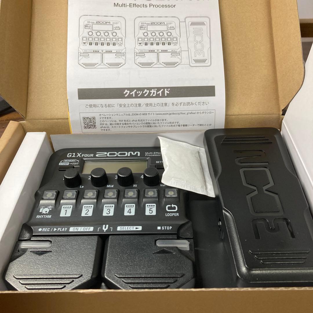 ZOOM G1X FOUR マルチエフェクトプロセッサー （純正アダプタ付き）