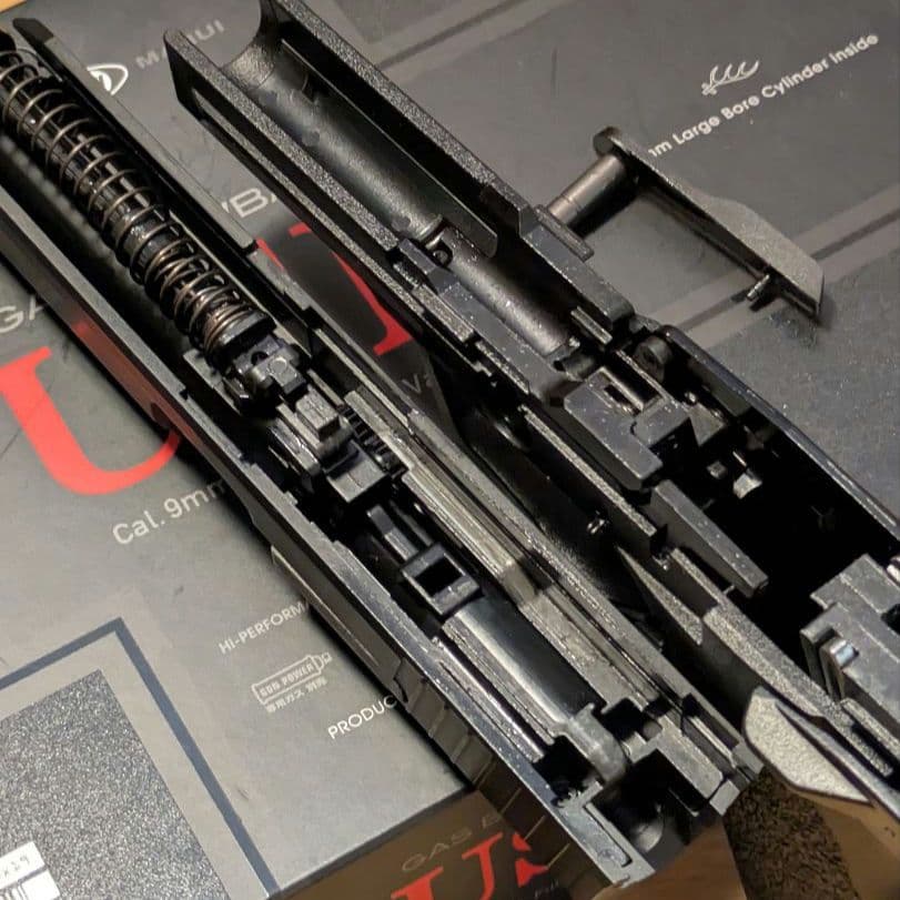 東京マルイ H&K USP フルサイズ ガスブローバック