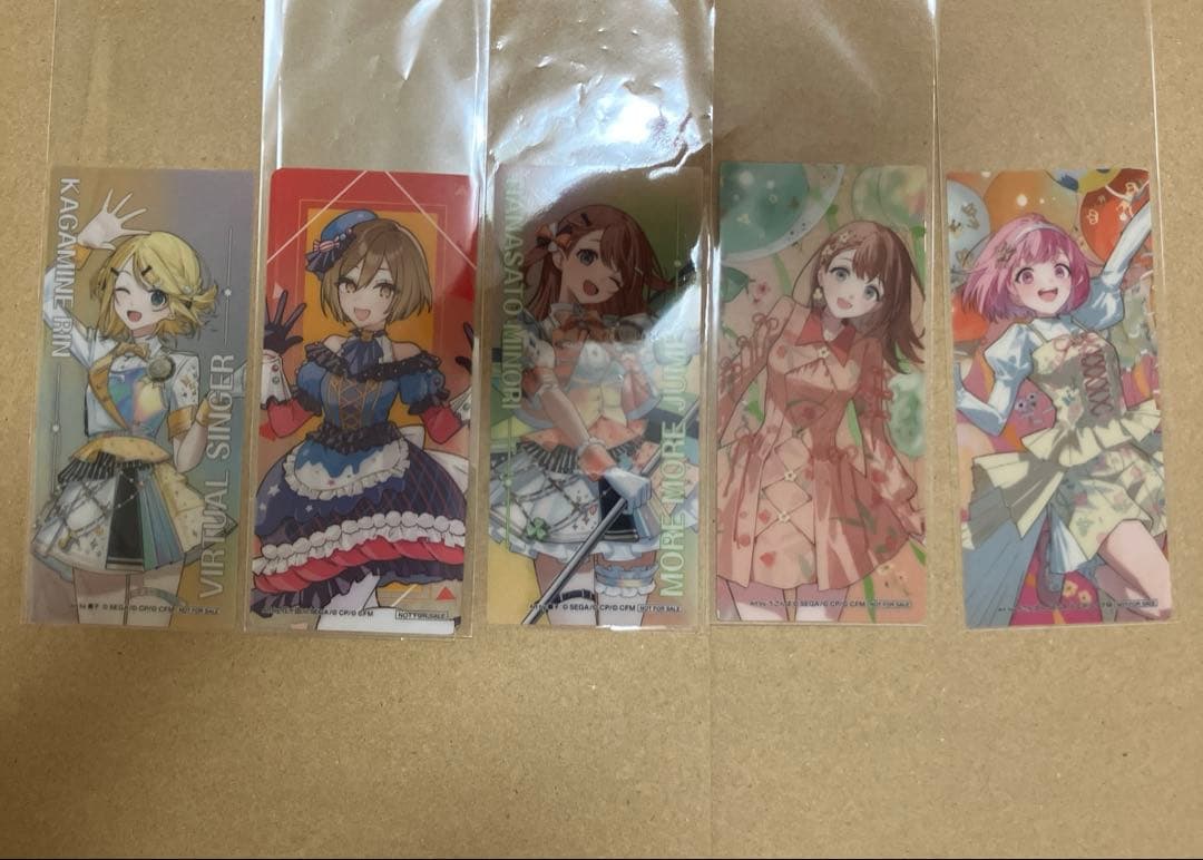 プロセカ バラ売り 缶バッジ エピカ ラッキーくじ 特典 ステッカー ウエハース