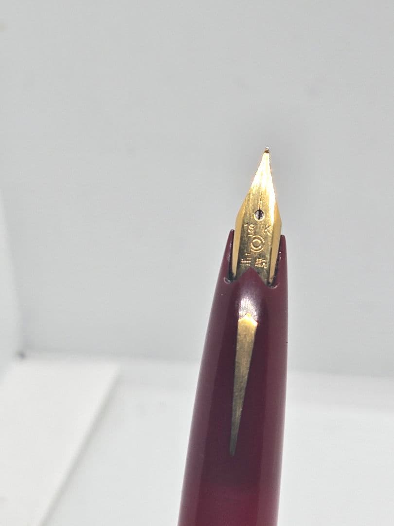 ​【希少】プラチナ万年筆 18K レザー貼り 臙脂（エンジ）色 細軟字