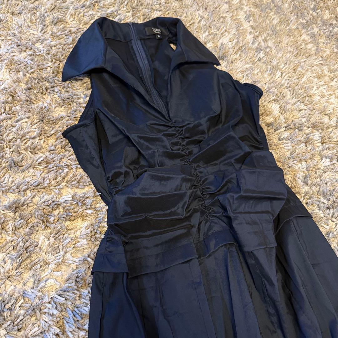 【TADASHI collection】黒の襟付きフレアパーティードレス