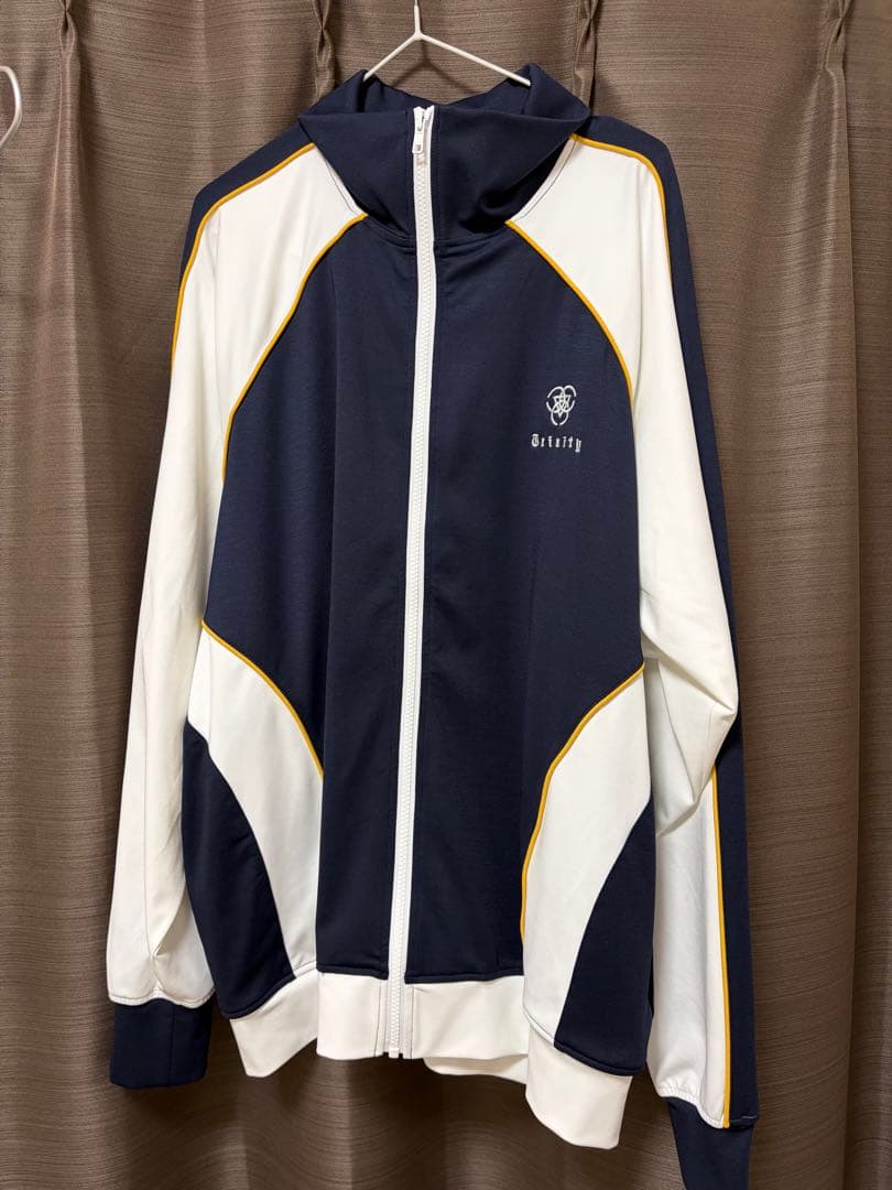 ブルーアーカイブ トリニティ総合学園 ジャージ