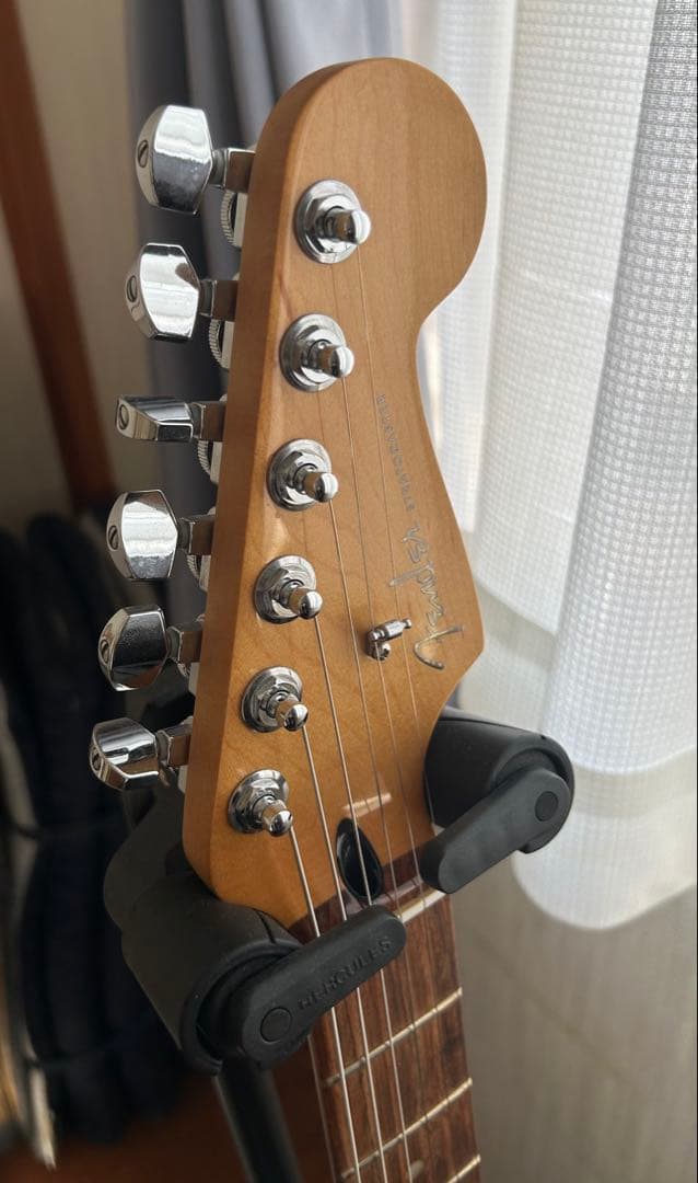ギター Fender Player Plus Stratocaster
