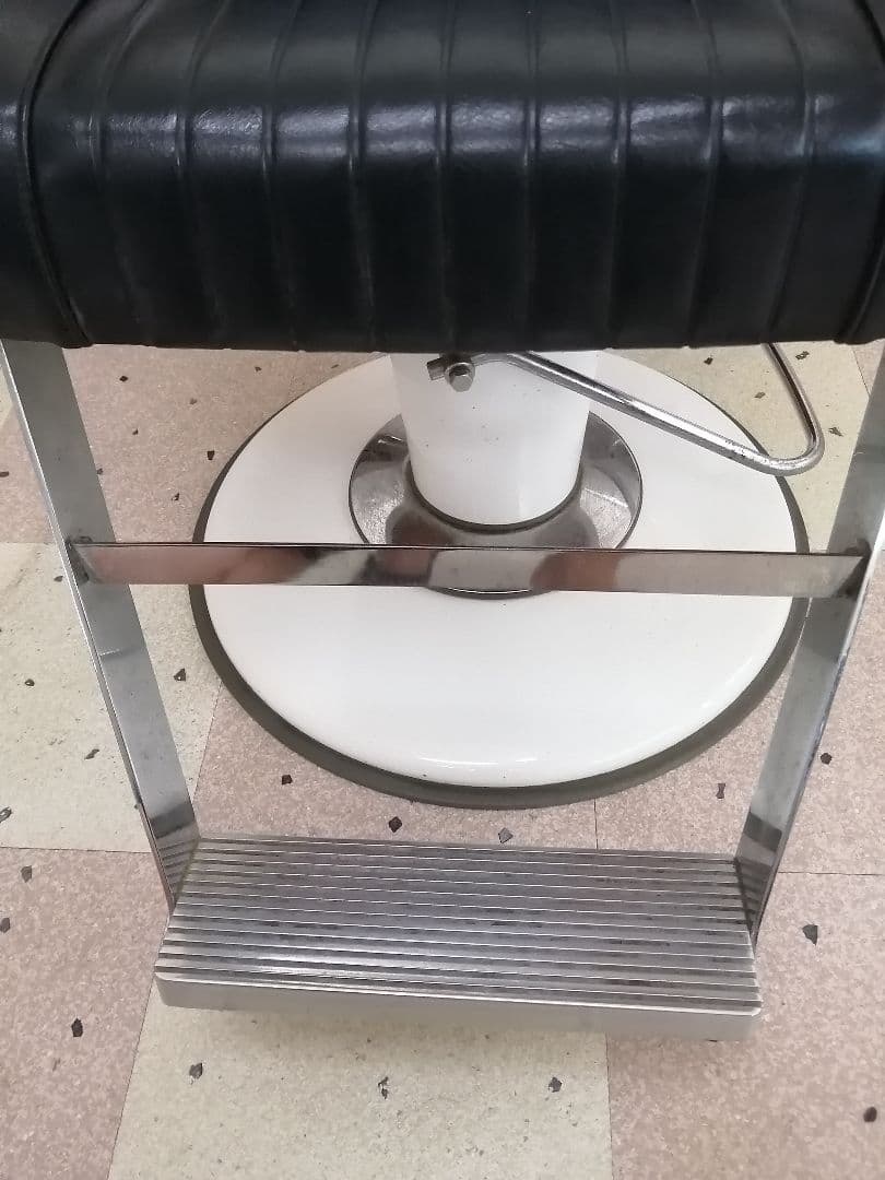 美容院用回転チェア 黒 合成皮革