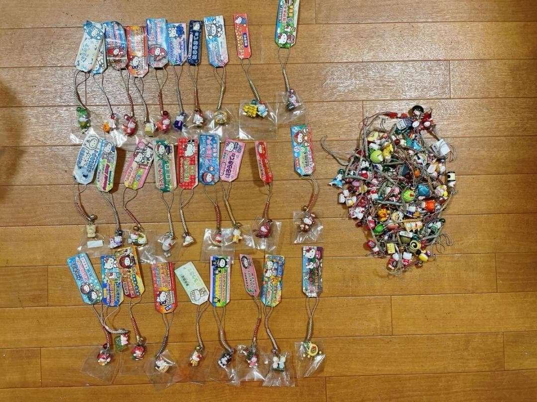 ご当地キティ ハローキティ 根付 ストラップ 大量 まとめ 113個 廃盤