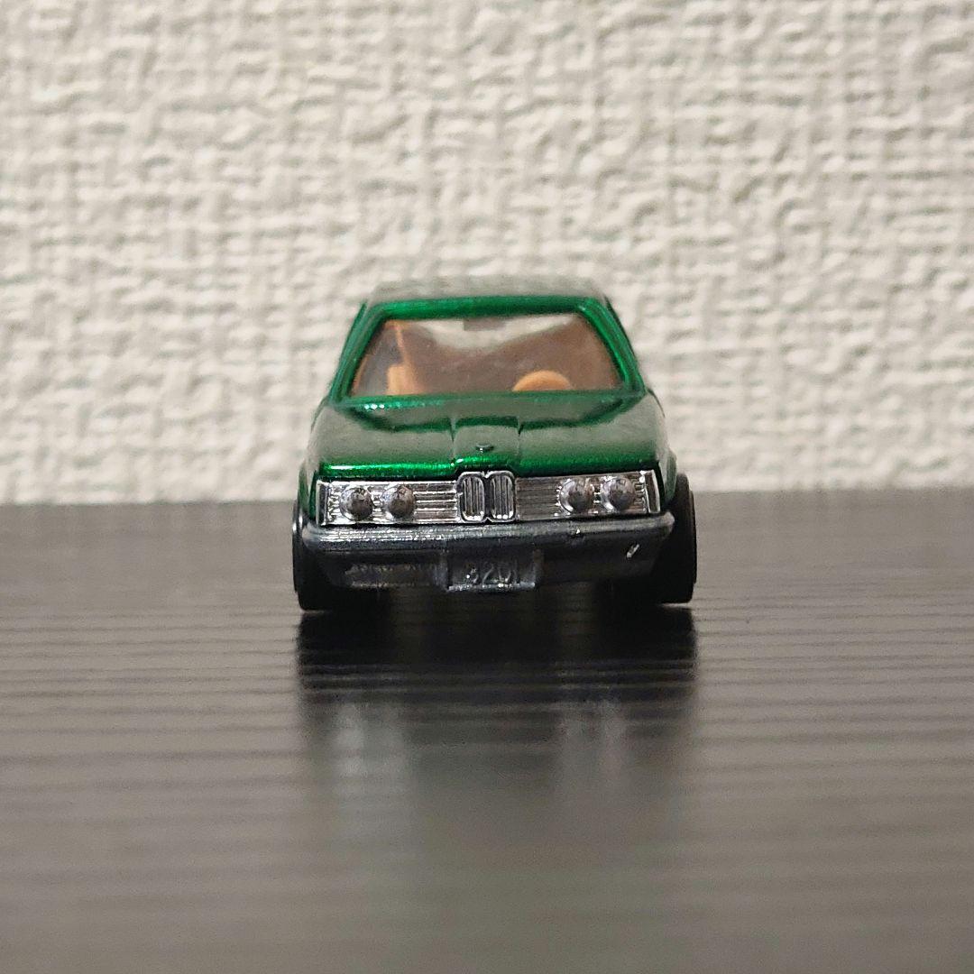 TOMICA　トミカ　BMW　320i　緑色　箱付き