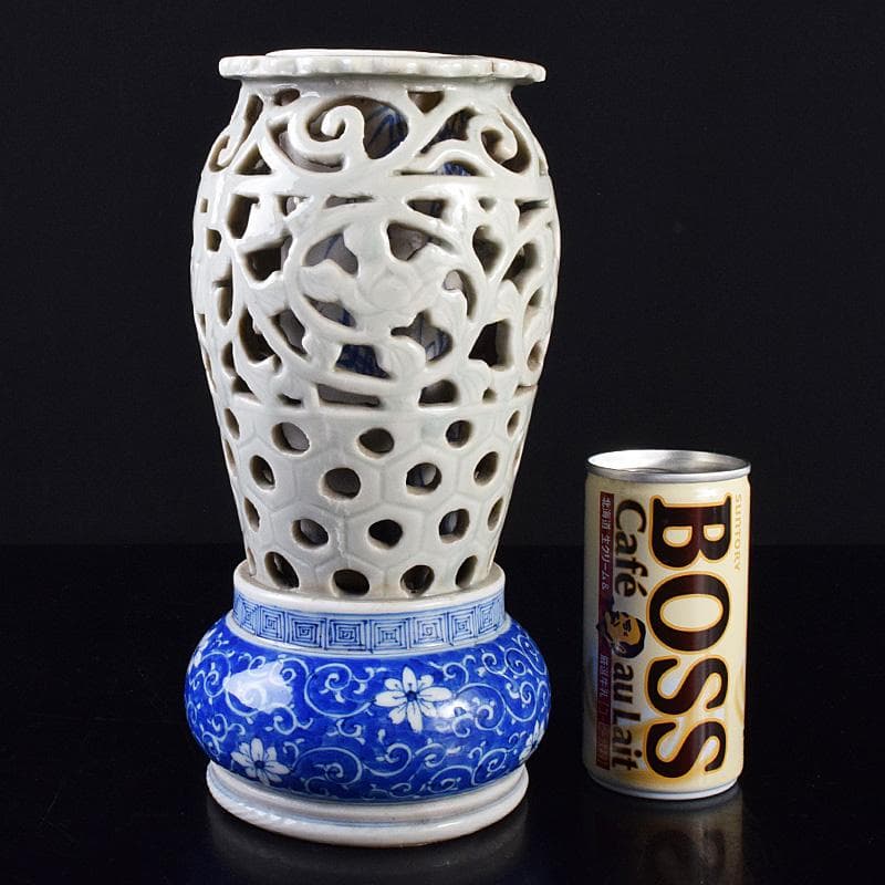 瀬戸焼　古瀬戸　大日本宇兵製　染付　透かし花入　M　R7763