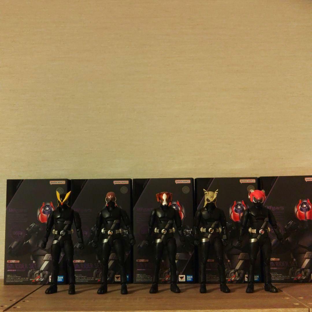 フィギュアーツ　ギーツ