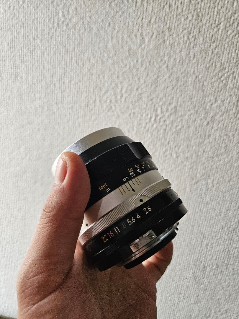 NIKKOR-P Auto 105mm f/2.5 単焦点レンズ