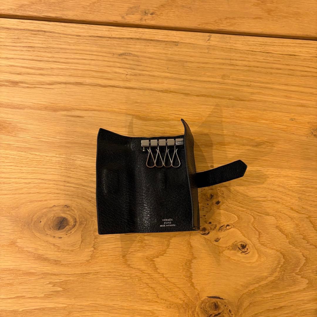 HERMES べアン　ブラックレザー キーケース