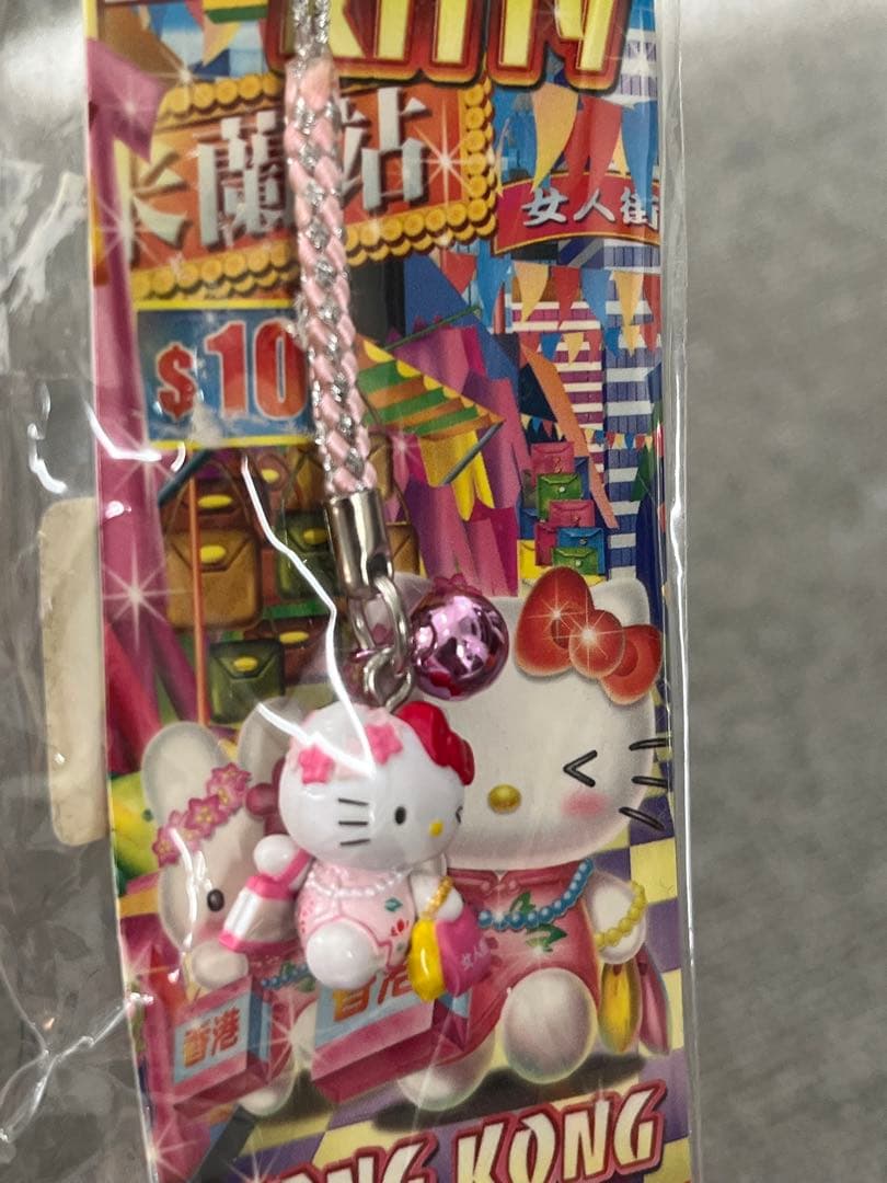 ハローキティ ストラップ 根付 香港