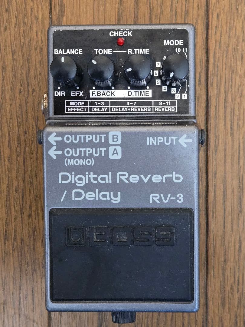 BOSS RV-3 デジタルリバーブ/ディレイ