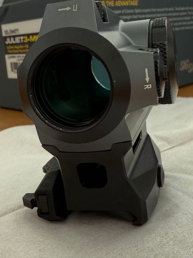 SIG SAUER Romeo4H 実物