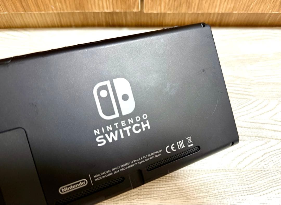 Tomo  Nintendo Switch 任天堂