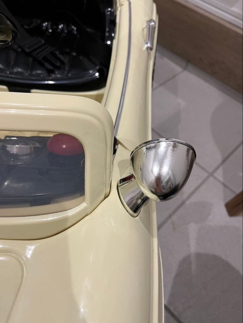 リングガール　リングボーイ　ラジコンカー　子ども　乗り物　車