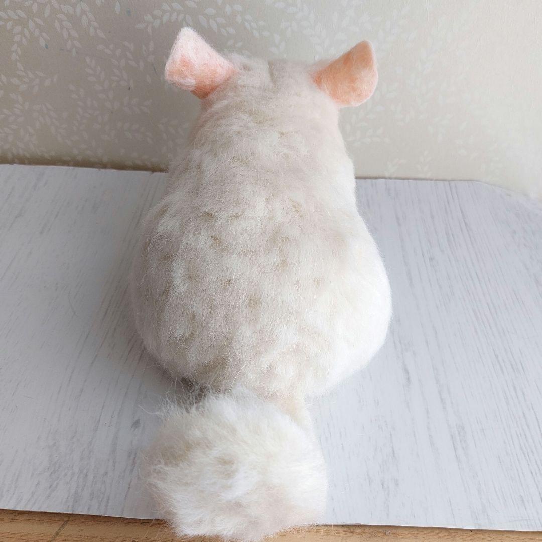 羊毛フェルト　チンチラ