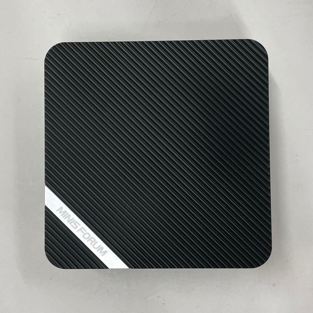 MINISFORUM UM480 ミニPC 超小型デスクトップパソコン