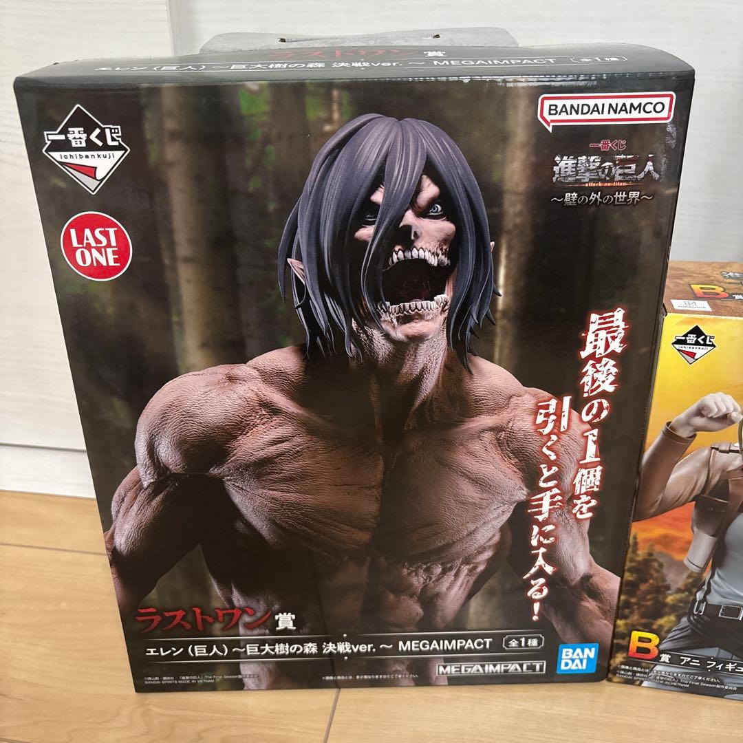 進撃の巨人　フィギュアセット