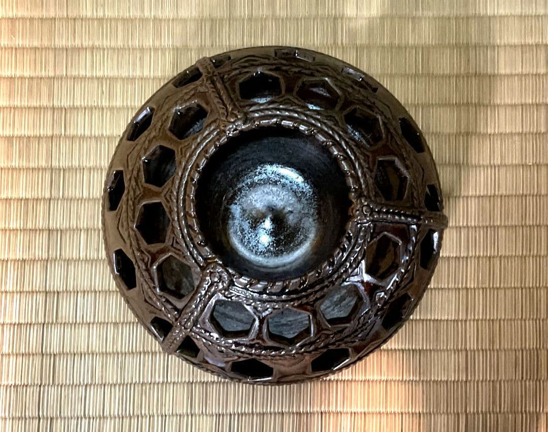 膳所焼　岩崎新定　篭目花入＆黄金掛け花入　淡海ぜぜ　陽炎園造　共箱　剣山付　陶芸